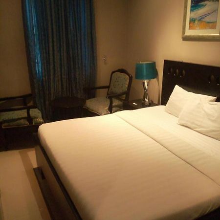 Villa Angelia Boutique Hotel Ikoyi Exterior foto