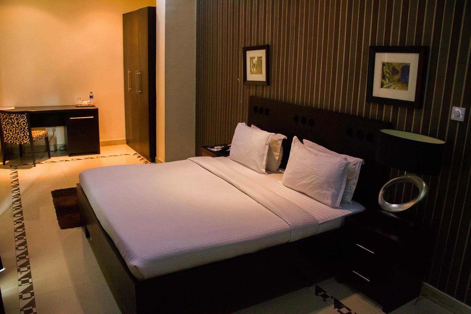 Villa Angelia Boutique Hotel Ikoyi Exterior foto